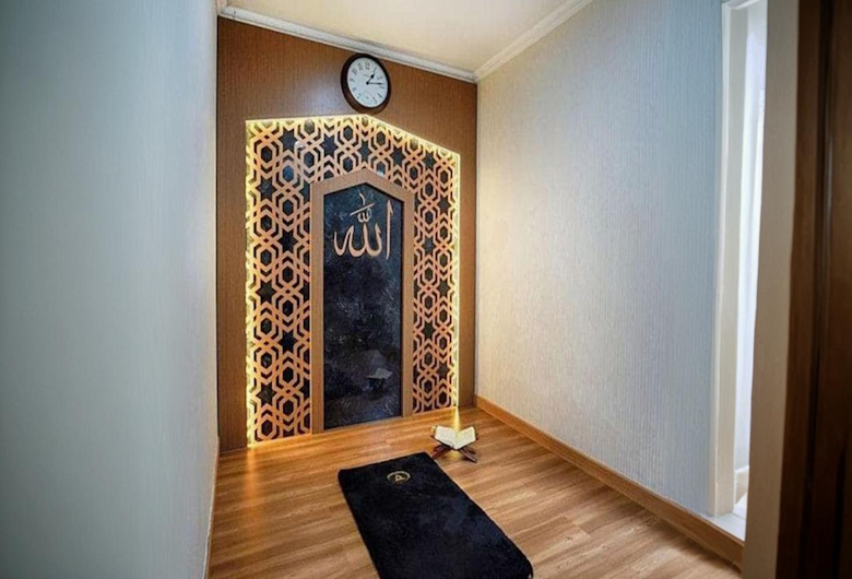 Transformasi Sudut Rumah Menjadi Mushola Nyaman dengan Jasa Interior Profesional
