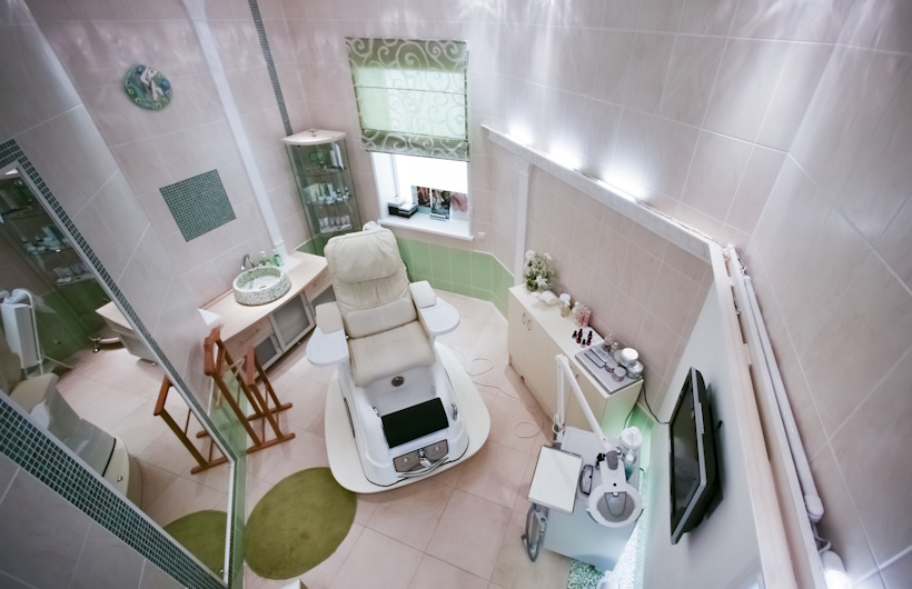 Inspirasi Desain Interior Klinik Kecantikan Bandung yang Estetik dan Instagrammable
