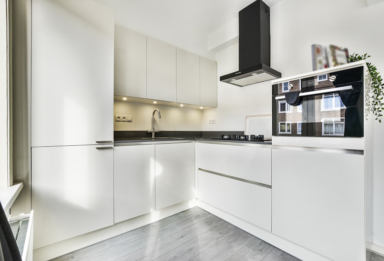 HPL untuk Kitchen Set: Apakah Tahan Air dan Awet?