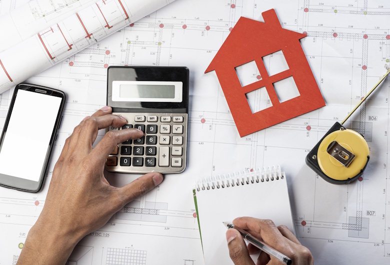 Cara-Menghitung-Biaya-Renovasi-Rumah-secara-Akurat-Benahin